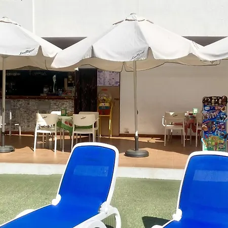 Summerland Paradise By Deihu Experiences Apartmán *